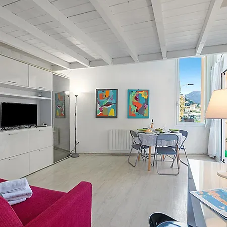 Figaro - Happy * Roquebrune-Cap-Martin