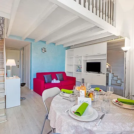 Figaro - Happy * Roquebrune-Cap-Martin